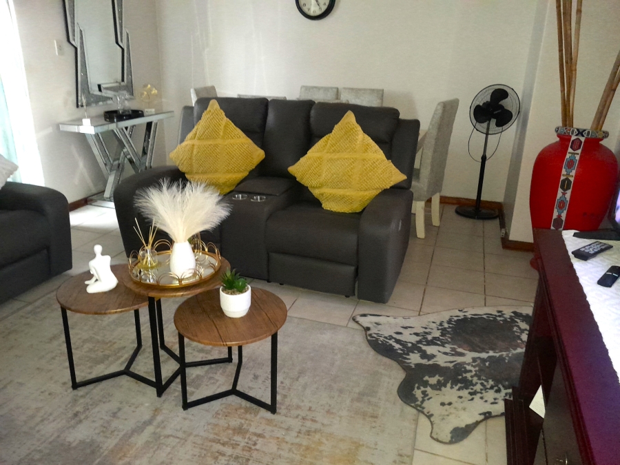 To Let 2 Bedroom Property for Rent in Penford Eastern Cape